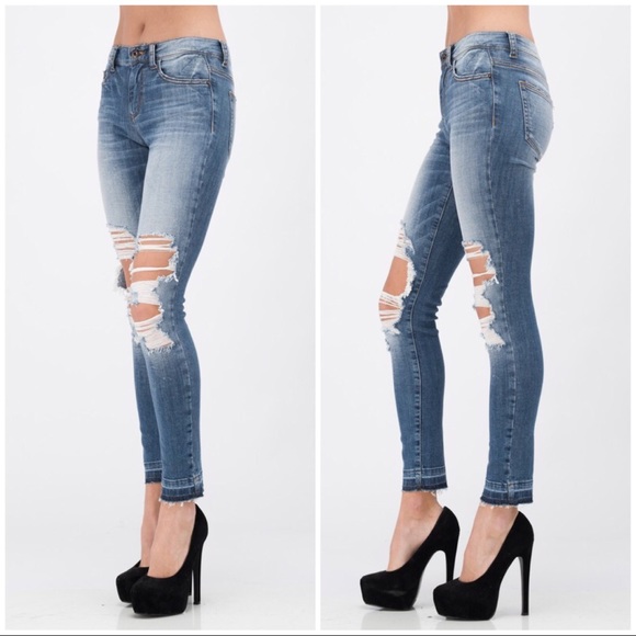 SOLD OUT - Picture 2 of 3